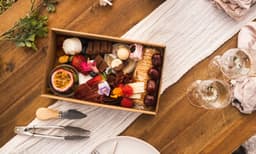  Sydney Harbour Luxury Private Picnic Experience