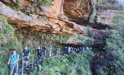 Blue Mountains Full Day Tour with Waterfall Walk and Lunch