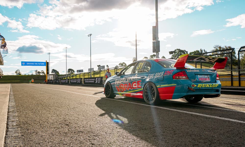 Sydney V8 6 Drive Laps and 2 Hot Laps Combo