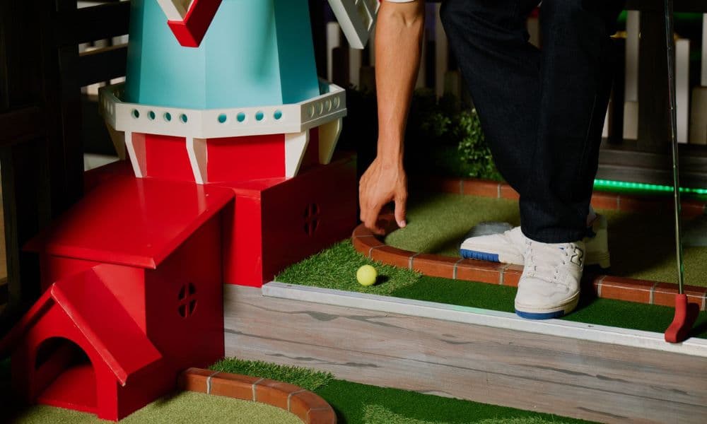 Holey Moley Mini Golf - Darlinghurst