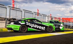 V8 Mustang 8 Lap Drive Racing Experience - Sydney