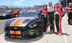 Sydney V8 Mustang 4 Lap Drive Racing Experience