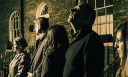 Ghosts, Grog & The Rocks - Haunted Pubs & Cellar Tour