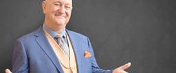 Sydney Magic Show with The Gentleman Magician