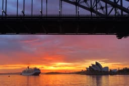 Golden Glow Sunset Sydney Harbour Cruise - 90 Minutes